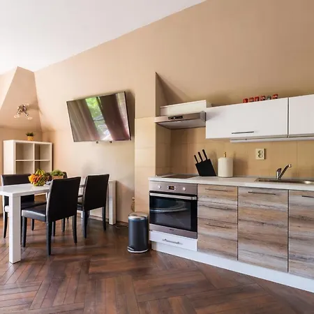Quiet & Modern Maisonette Varna