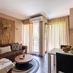 Lägenhet Quiet Maisonette メ Top Spot