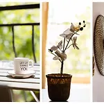 Quiet Maisonette メ Top Spot