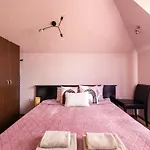 Quiet Maisonette メ Top Spot *