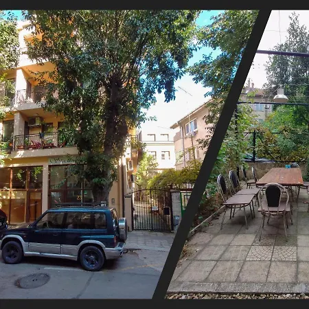 Апартамент Quiet Maisonette メ Free Parking