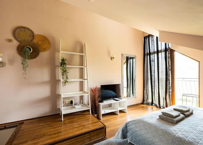 Apartment Quiet Maisonette メ Top Spot Varna